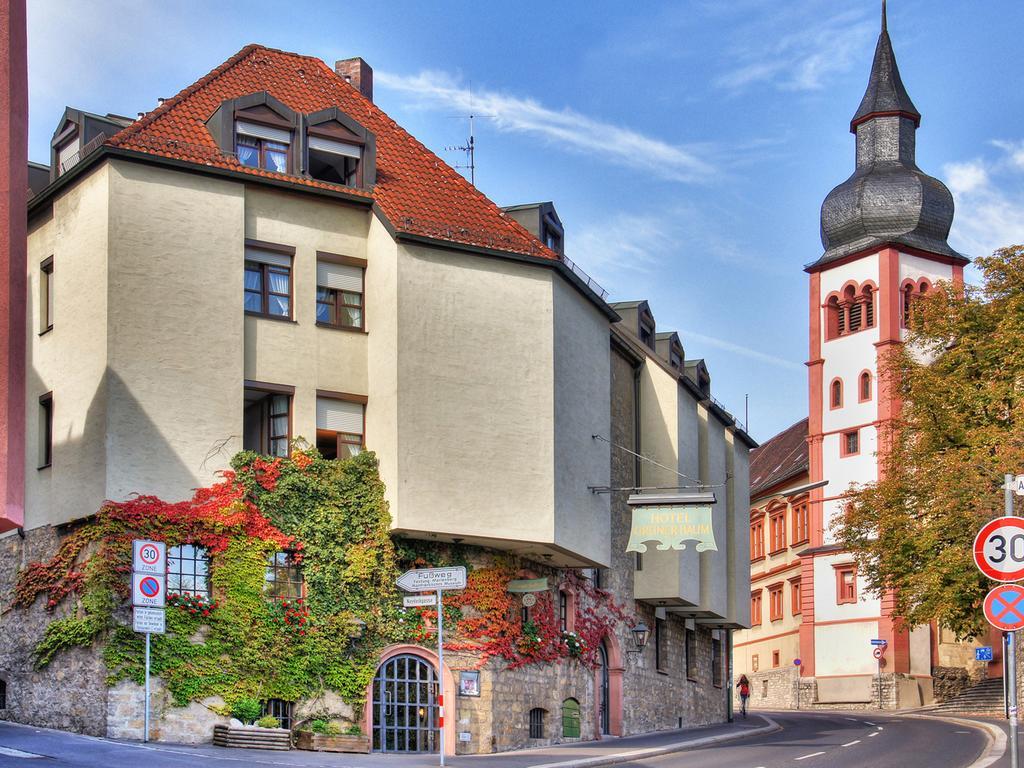 Hotel Gruner Baum Wurzburg Luaran gambar